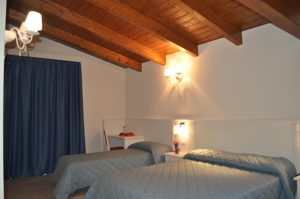 Hotel Centova Perugia Værelse billede