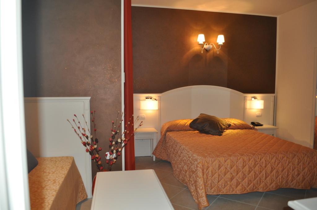 Hotel Centova Perugia Værelse billede