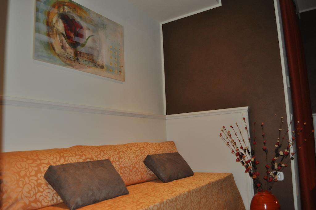 Hotel Centova Perugia Værelse billede